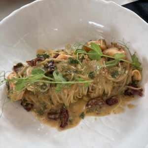 VERMICELLI AGLIO, OLIO E GAMBERI