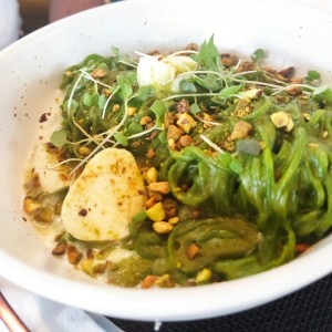 spaghetti pesto