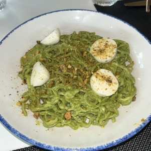 SPAGHETTI PESTO