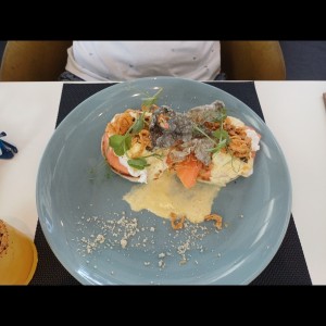 Huevos Benedictos