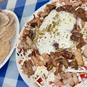 Ladopsomo Special with Pork