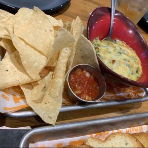 spinach and artichoke dip
