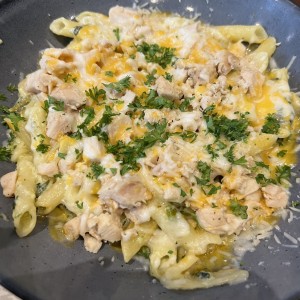 Grilled Chicken & Spinach Alfredo Bowl