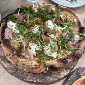Pizzas Extraordinarias - Motadella e Pistacchio