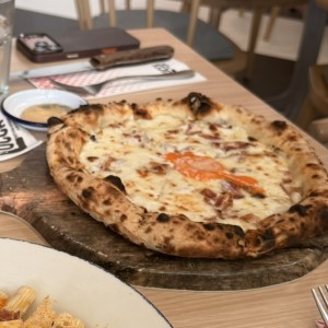 Pizzas Extraordinarias - Pizza Carbonara