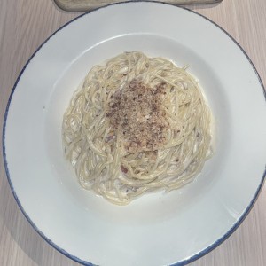 Spaghetti Alfredo e Prosciutto