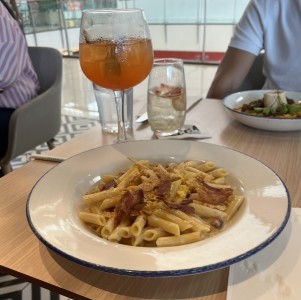 Rigatoni Ni Carbonara Ni Alfredo