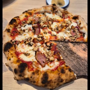 Pizzas Tradicionales - Pizza con Pollo