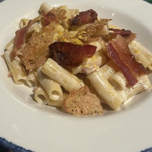 Rigatoni Ni Carbonara Ni Alfredo