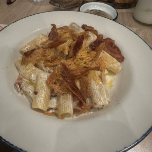 Rigatoni Ni Carbonara Ni Alfredo
