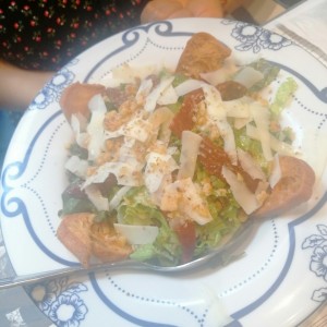Joriatiki salata