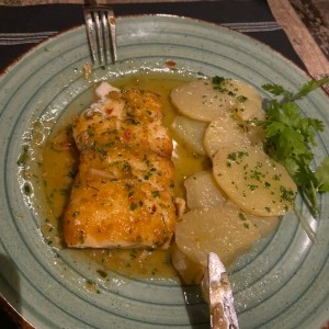 Corvina al Ajillo