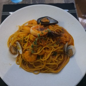 pasta con mariscos