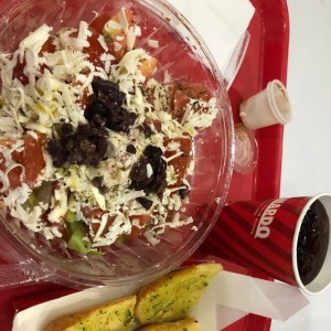 ensalada griega en combo