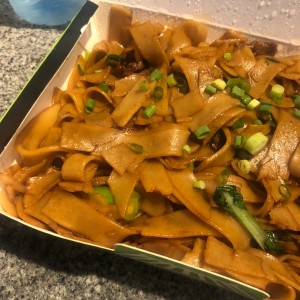 Beef chow fun