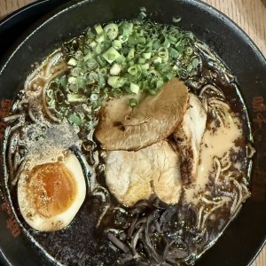 Fideos - Black kuro Ramen
