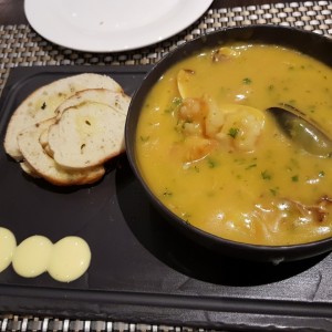 sopa de mariscos.