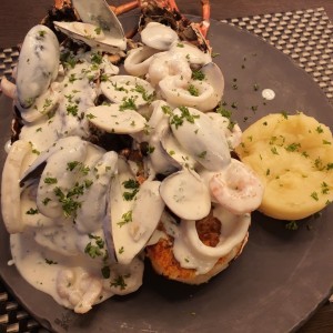 langosta con marisco