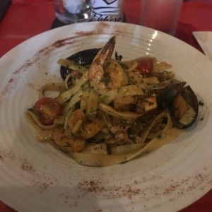 pasta y mariscos
