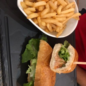 Emparedado de Salmon