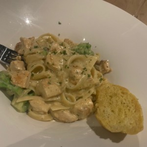 fetuchini con pollo