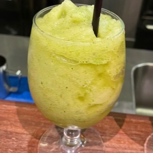 Limonada de hierba buena