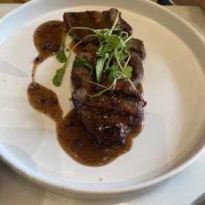 Filete de res a la pimienta