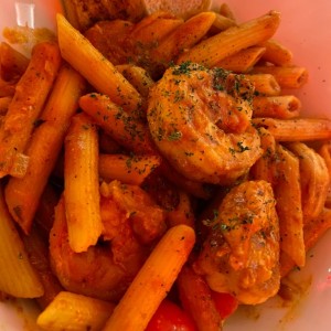 Pasta con Camarones al curry