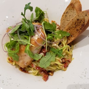 Corvina al Horno con salsa al pesto