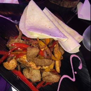 Bandeja Azteca