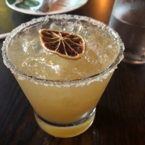 Margarita en las rocas