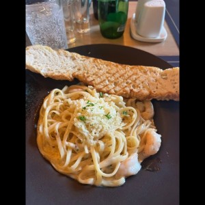 SPAGUETTI A LA BOLOGNESA O ALFREDO