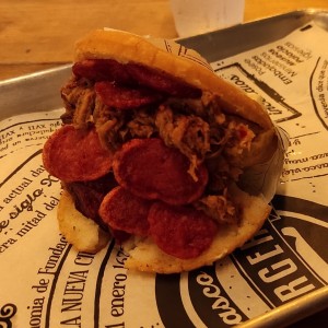 Arepa de cuatro Sabores