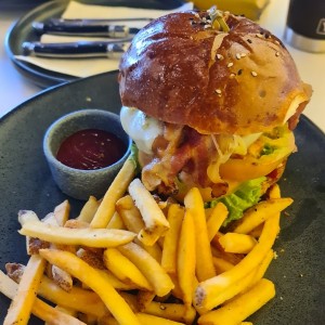 Brunch / Burgers - La brewger