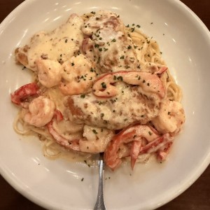Chicken & Shrimp Carbonara