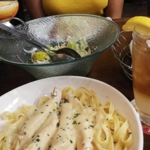 Chicken Alfredo