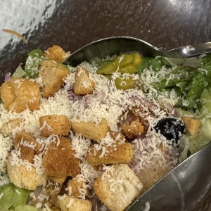 Famous House Salad