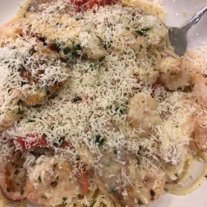 chicken and shrimp carbonara
