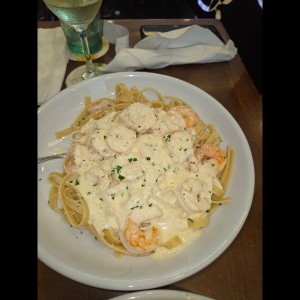 Shrimp Alfredo