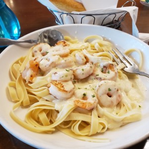 Alfredo con Camarones ?