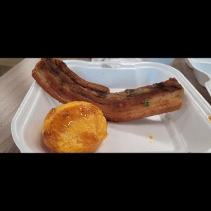 costillita con tortilla de maiz