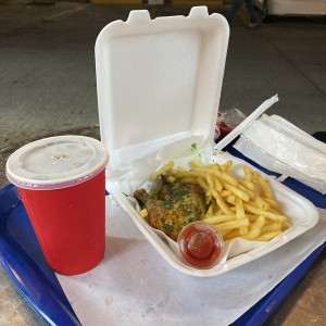 Pollo con papas y matagoma