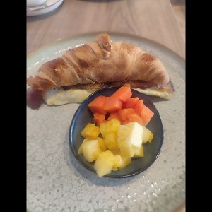Breakfast - AM Croissant