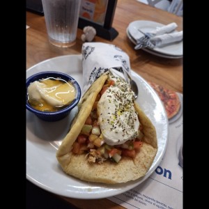 Gyros