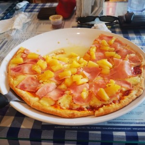 pizza hawaiana.