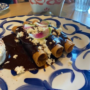 flautas con mole