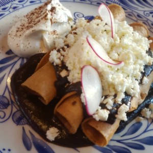 enmoladitas