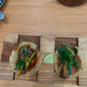tacos de carne de costilla