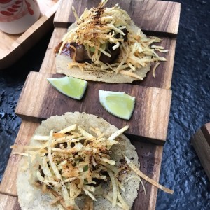 taco cochinilla