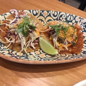 tacos de camarones